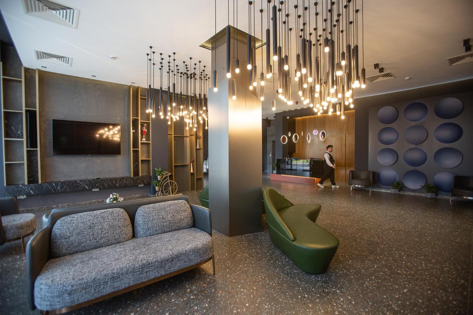 West Inn Georgia Koutaïssi Extérieur photo
